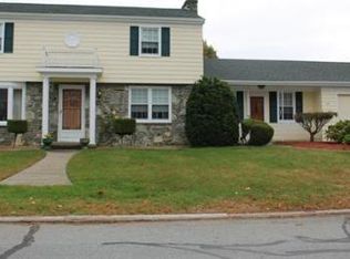 34 Fitzgerald Rd, Somerset, MA 02726