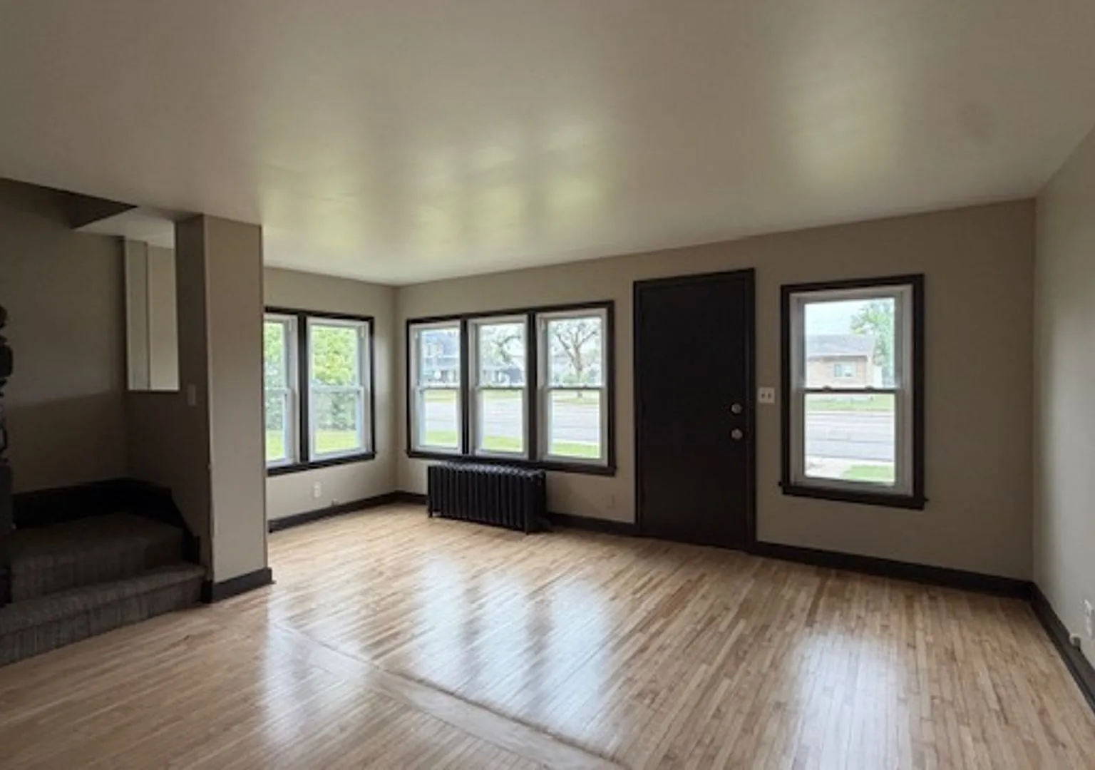1019 Bemidji Ave N — Photo 2