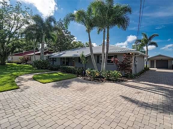 2nd image of 1346 S Shore Dr