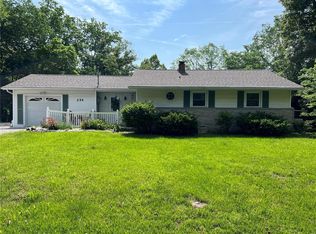 254 Gall Rd, Columbia, IL 62236