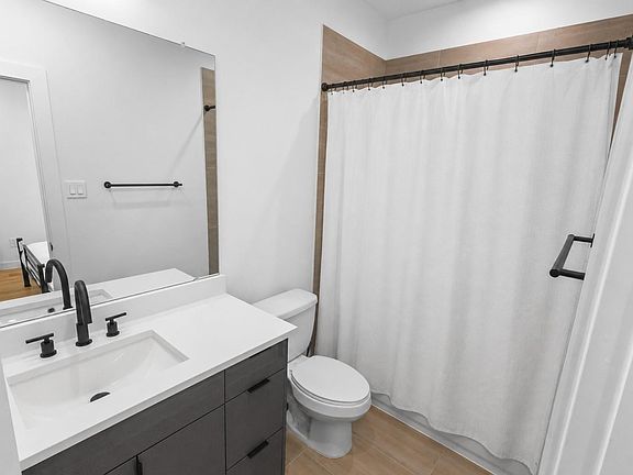 5th image of 6742 Peerless St #B