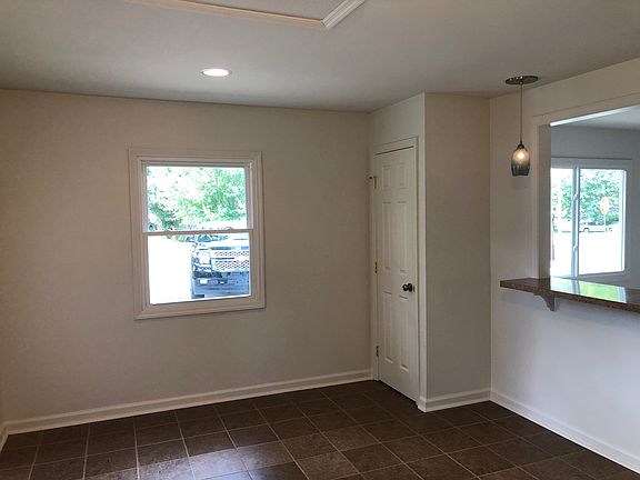 2nd image of 1001 Tuscarora Dr