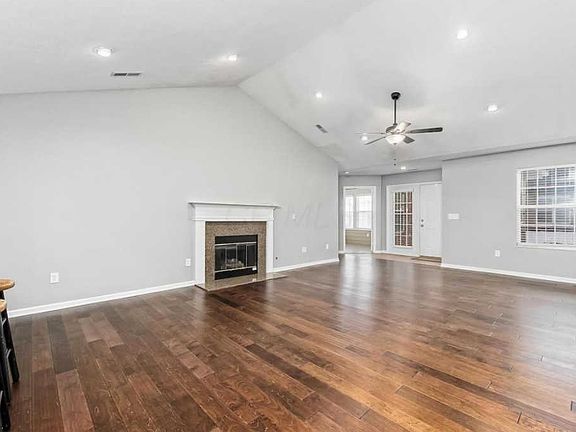 3rd image of 5412 Tawny Ln