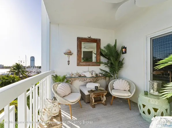 389 S Lake Dr APT 4C, Palm Beach, FL 33480