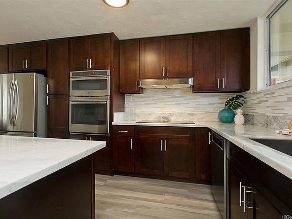 3rd image of 1717 Ala Wai Blvd APT 2209