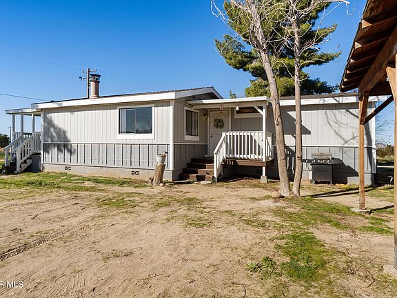 3rd image of 17216 E Avenue T