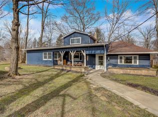 19480 Drake Rd, Strongsville, OH 44136