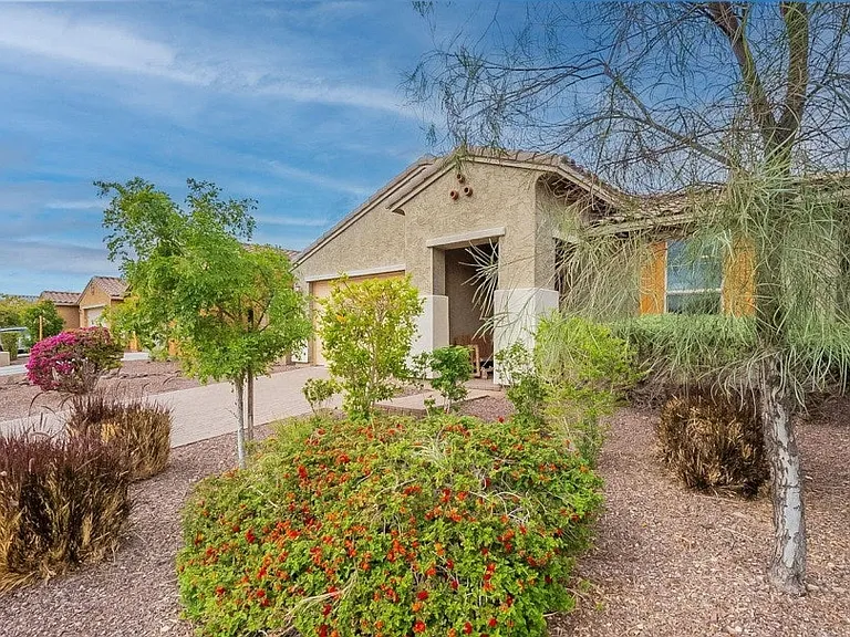 10381 W Alyssa Ln — Photo 3