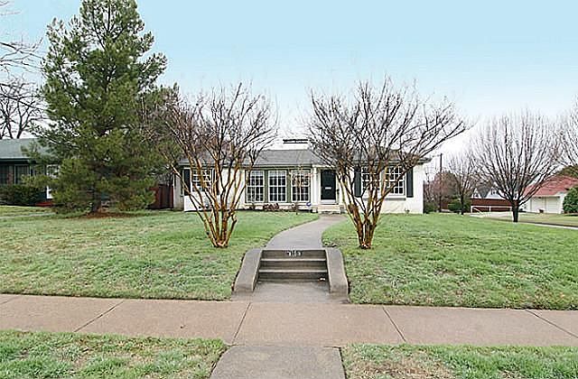 1st image of 6855 Clayton Ave