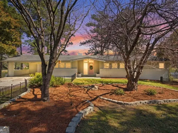 2091 Napoli Cir, Conyers, GA 30012