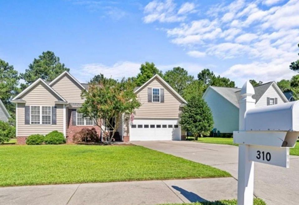 1st image of 310 Belle Oaks Dr #310