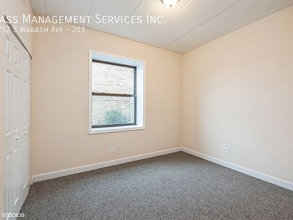 3rd image of 4752 S Wabash Ave APT 203