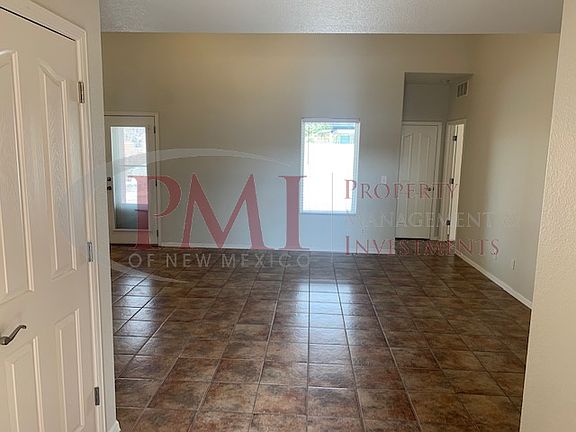 2nd image of 4709 Camino Dos Vidas