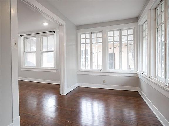 5th image of 2235 Pine St #1