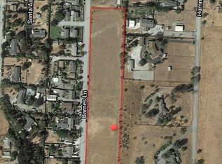 251 Barnes Ln, Hollister, CA 95023