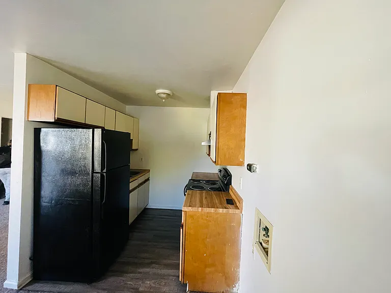 548 Ashlawn Dr #3 — Photo 9
