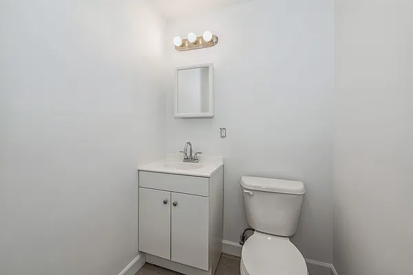 Sold by Ben Bay Realty Co. of Bay Ridge | media 18