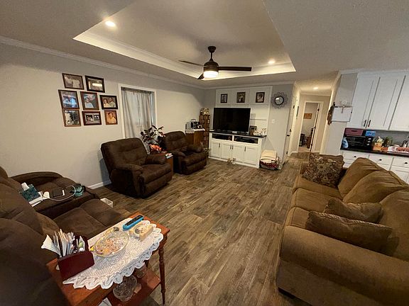 4th image of 20245 Friendship Drive