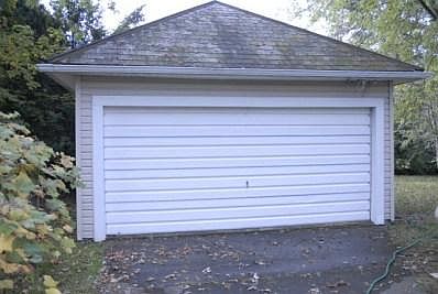 2nd image of 415 W Southern Ave