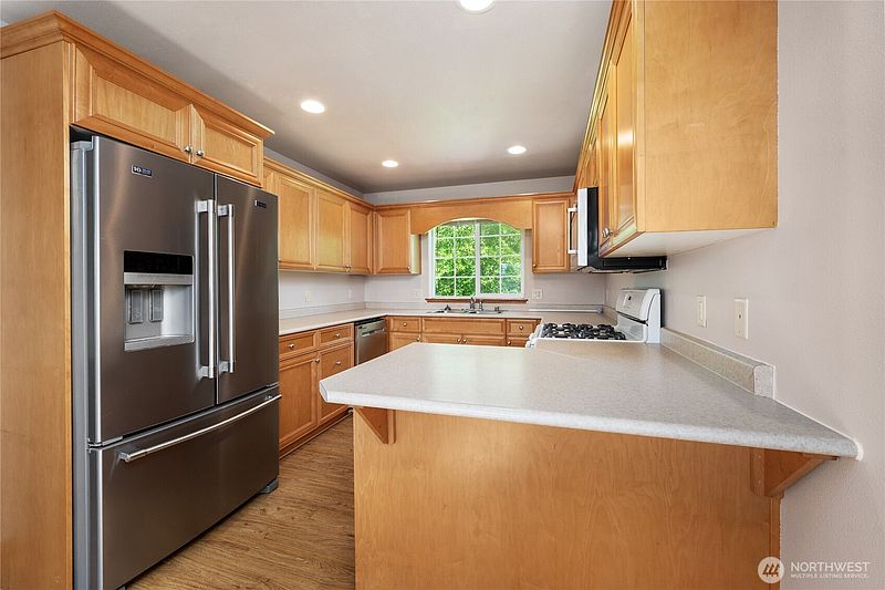 3rd image of 4413 Carstan Loop