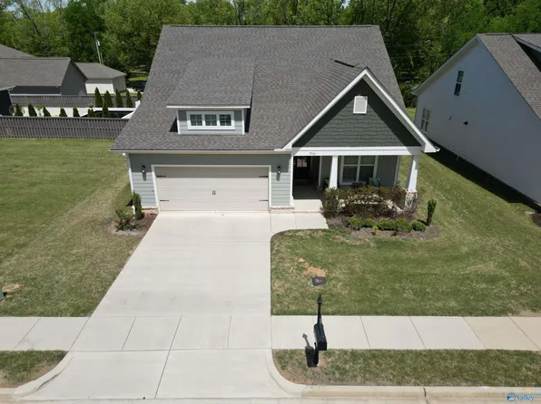 7061 Meadow Way Ln, Owens X Rds, AL 35763