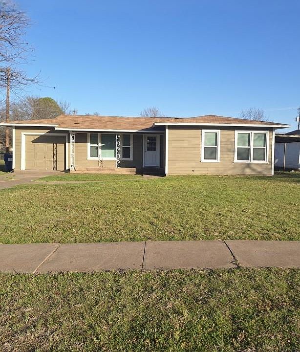 1st image of 1367 Hillcrest Dr