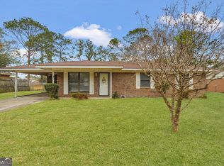 154 Sequoia Cir, Hinesville, GA 31313