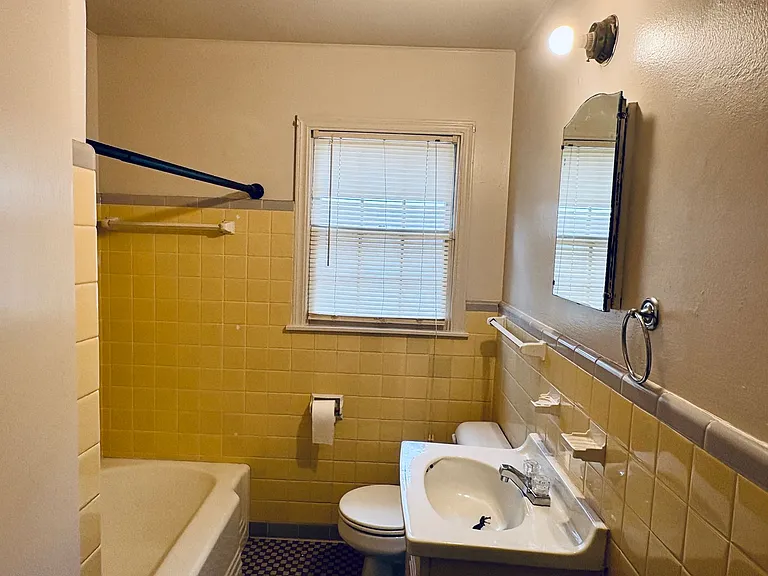 5305 N Walker Ave — Photo 11