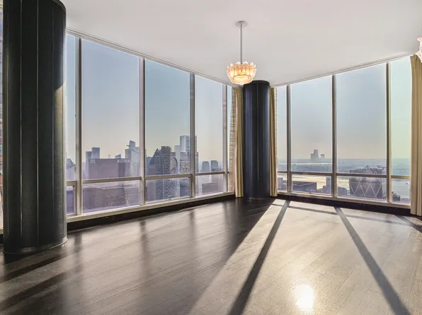 157 West 57th Street image 16 of 30