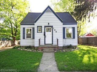 105 N John St, Decatur, MI 49045