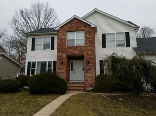 3 Abraham Dr, Howell, NJ 07731