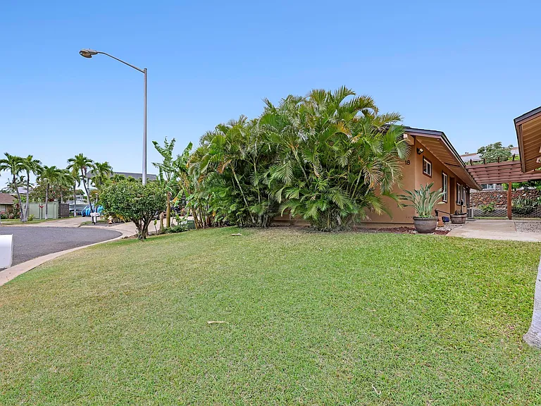 18 Kamakoi Pl — Photo 15