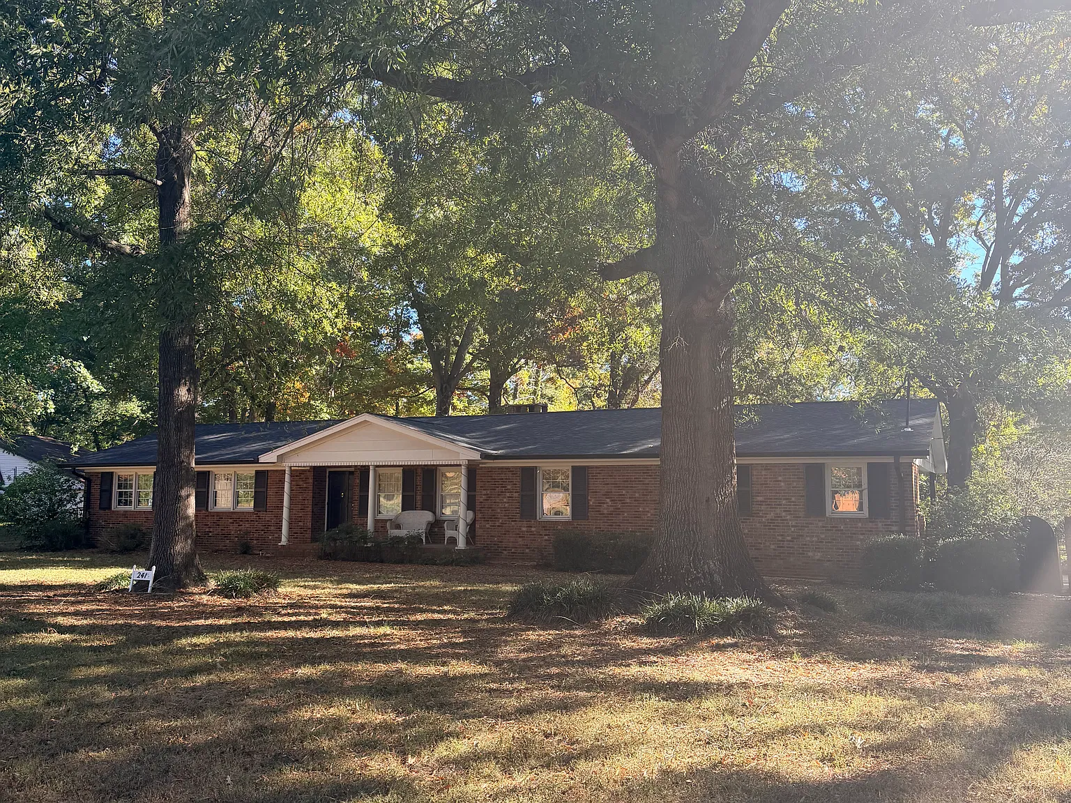 3 bed, 1859 sqft, $2,700 — Photo 2