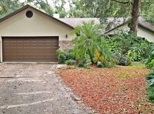 840 Hickory Knoll Ct, Apopka, FL 32712