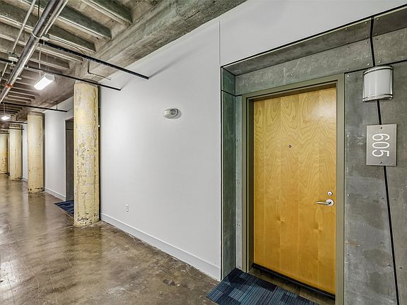5th image of 112 11th St APT 605
