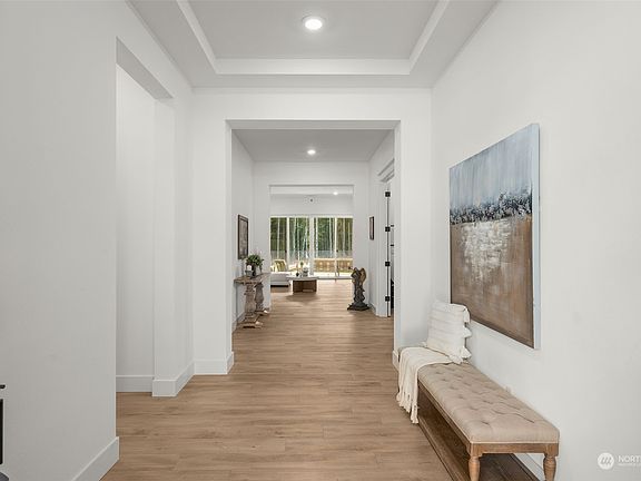 4th image of 14329 125th Street NE