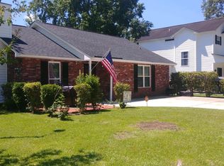 1111 T J Ln, Summerville, SC 29486