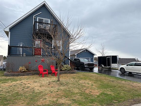 3rd image of 4 Ross Avenue
