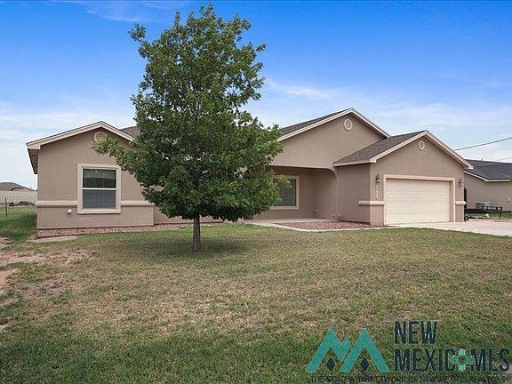 3rd image of 3907 N Doc Holliday Ct
