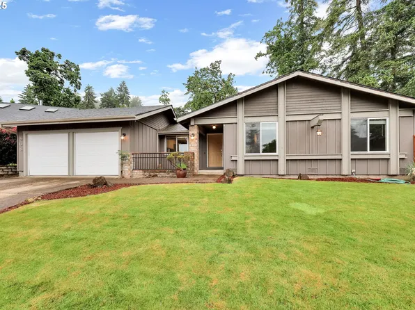 908 S 69th Pl, Springfield, OR 97478