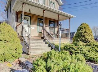 142 3rd St, Keyport, NJ 07735