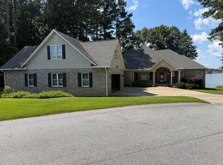 103 Caymen Ct, Greenwood, SC 29649