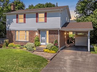 377 Delrex Blvd, Halton Hills, ON L7G 4H6