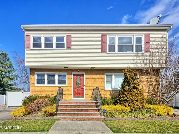 46 Amboy Rd