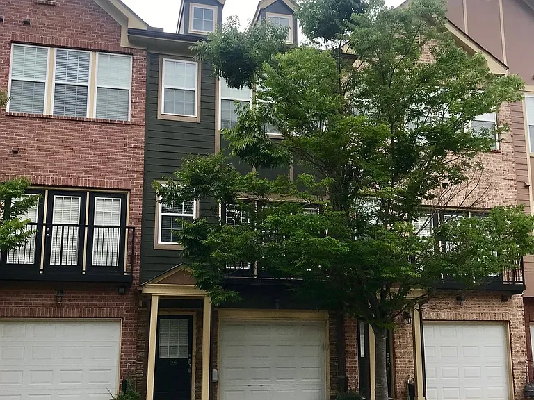 3779 Ashford Creek Ave — Photo 1