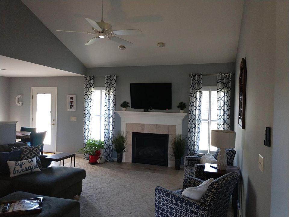 2nd image of 5911 Tappan Ln