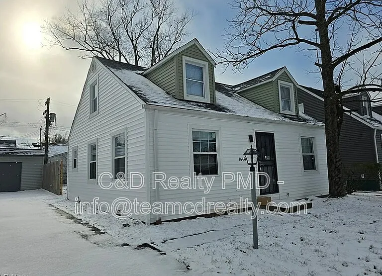 16404 Lotus Dr — Photo 1
