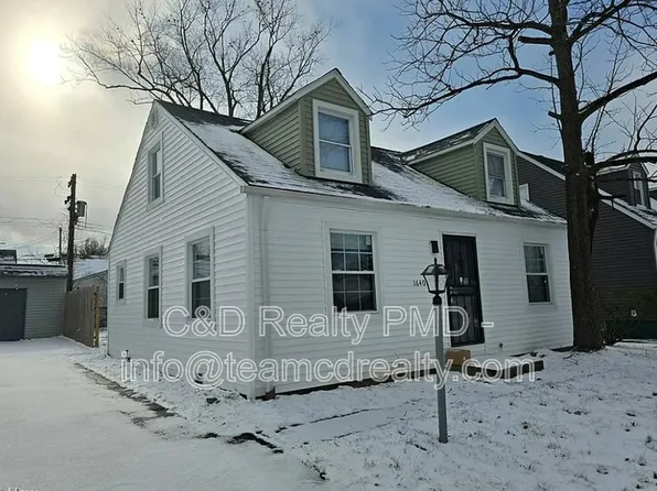 16404 Lotus Dr, Cleveland, OH 44128