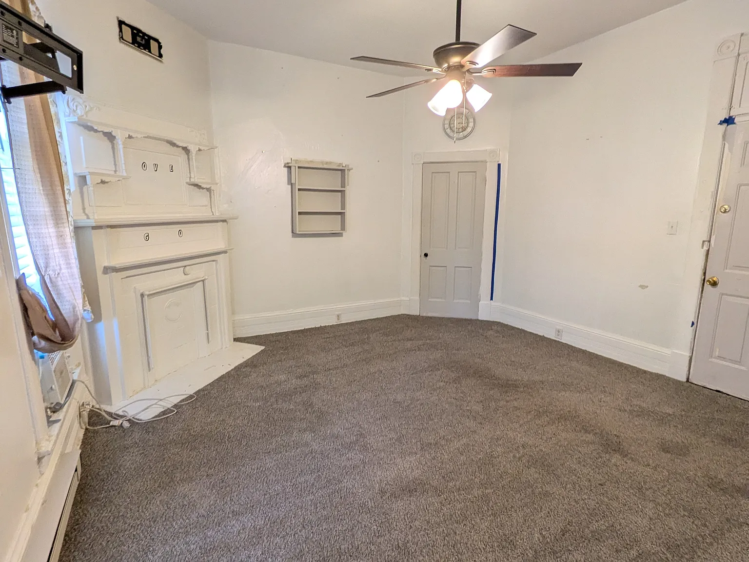 2 bed, 700 sqft, $1,000 — Photo 3