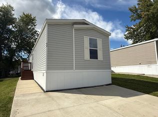 2735 S Wagner Rd Unit 42, Ann Arbor, MI 48103